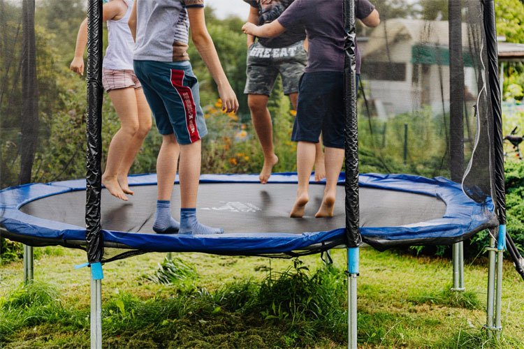 trampoline-hoop