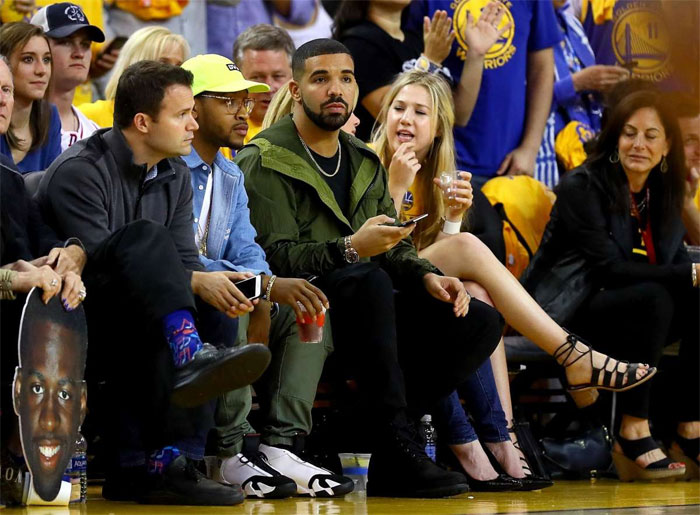 celebrities-at-courtside-seats
